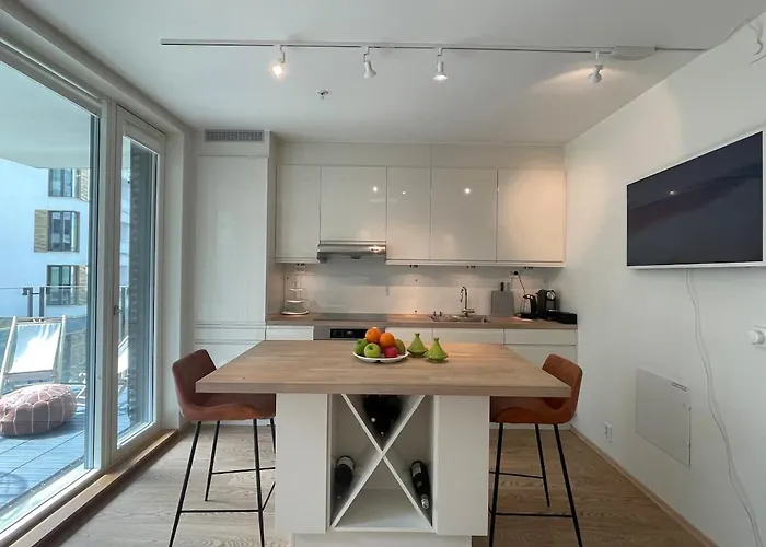 Exclusive Apartment, Sea View To Oslo Fjord, Located On Water In Oslo Center