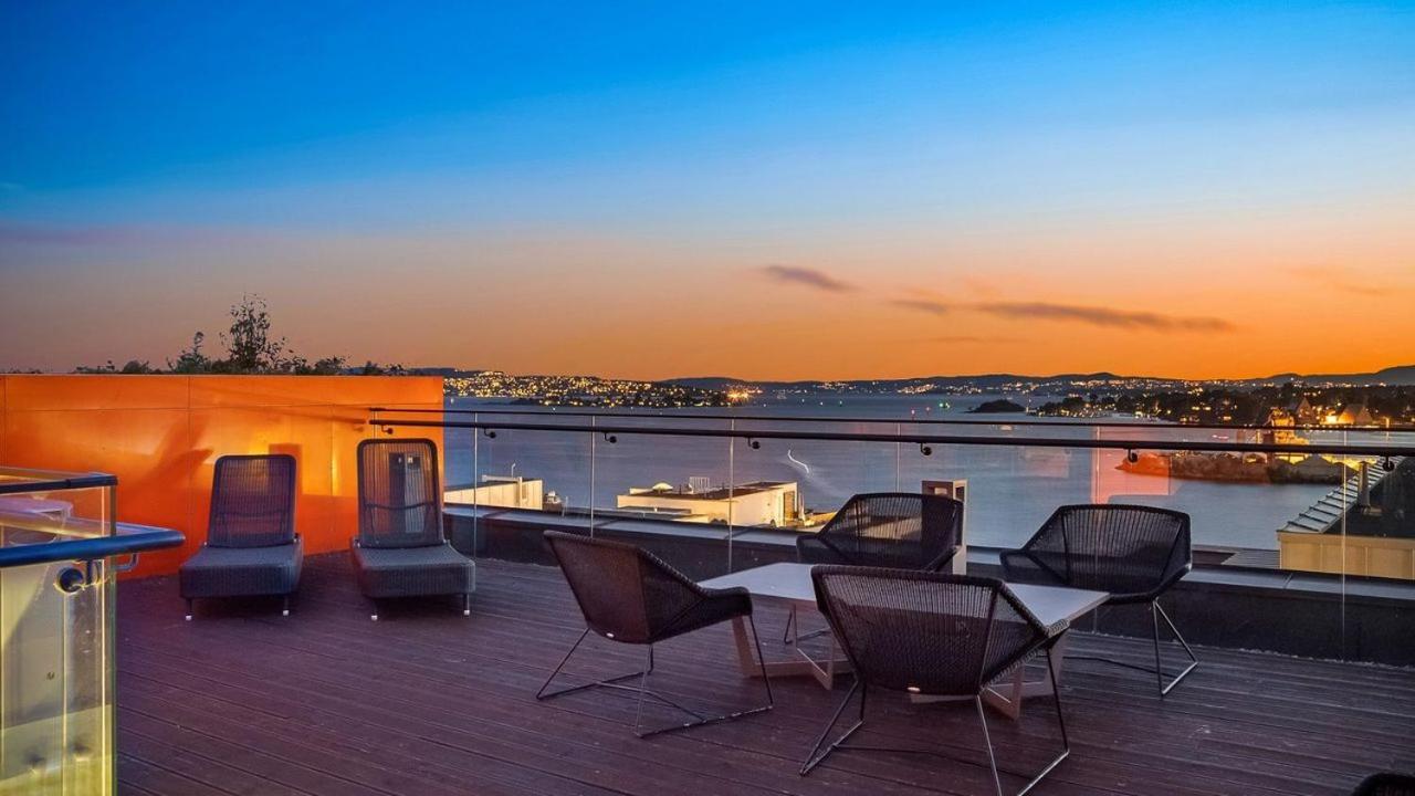 Exclusive Apartment, Sea View To Fjord, Located On Water In Center *
